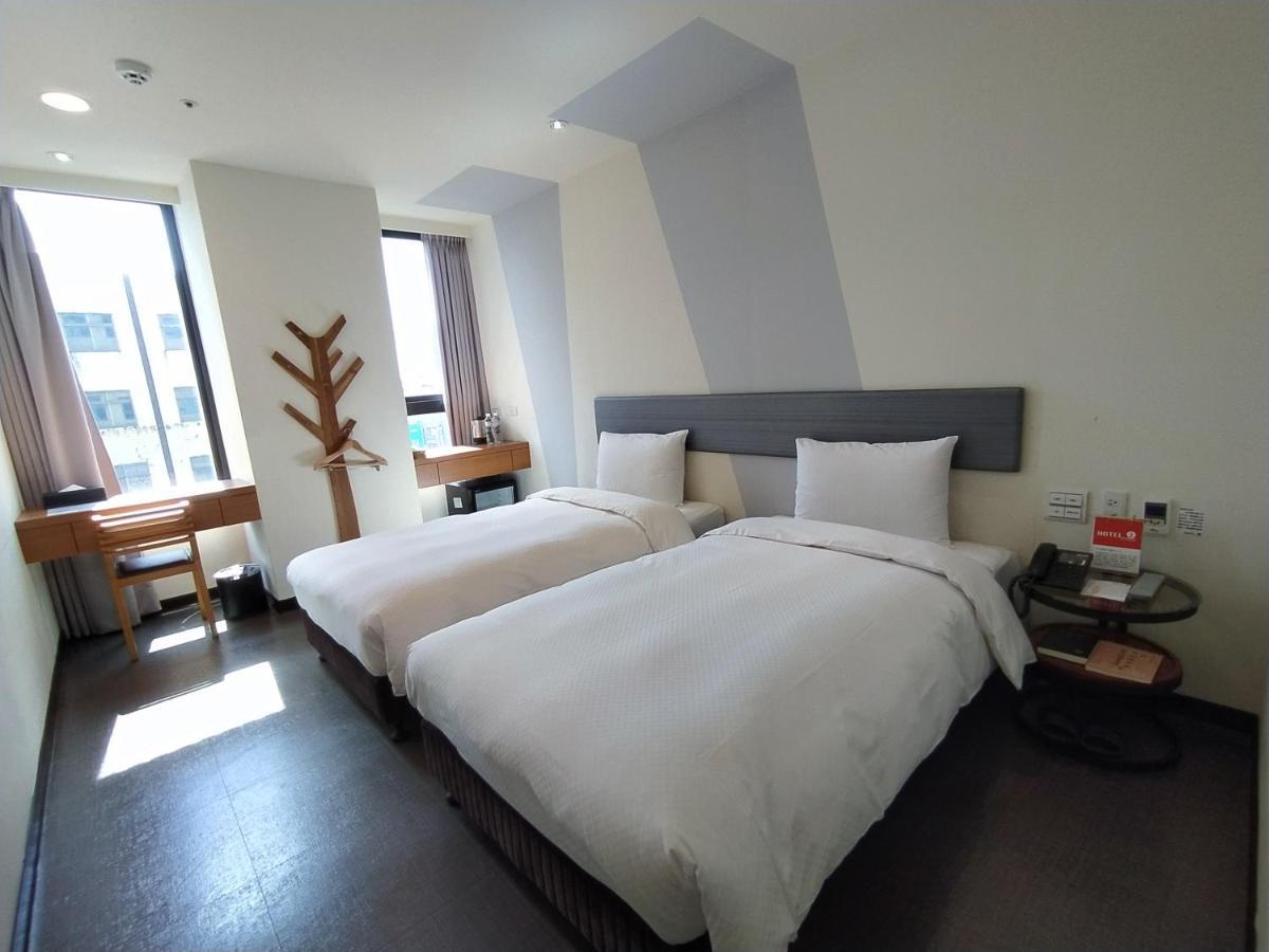 Pingzhen Hotel J Taoyuan מראה חיצוני תמונה