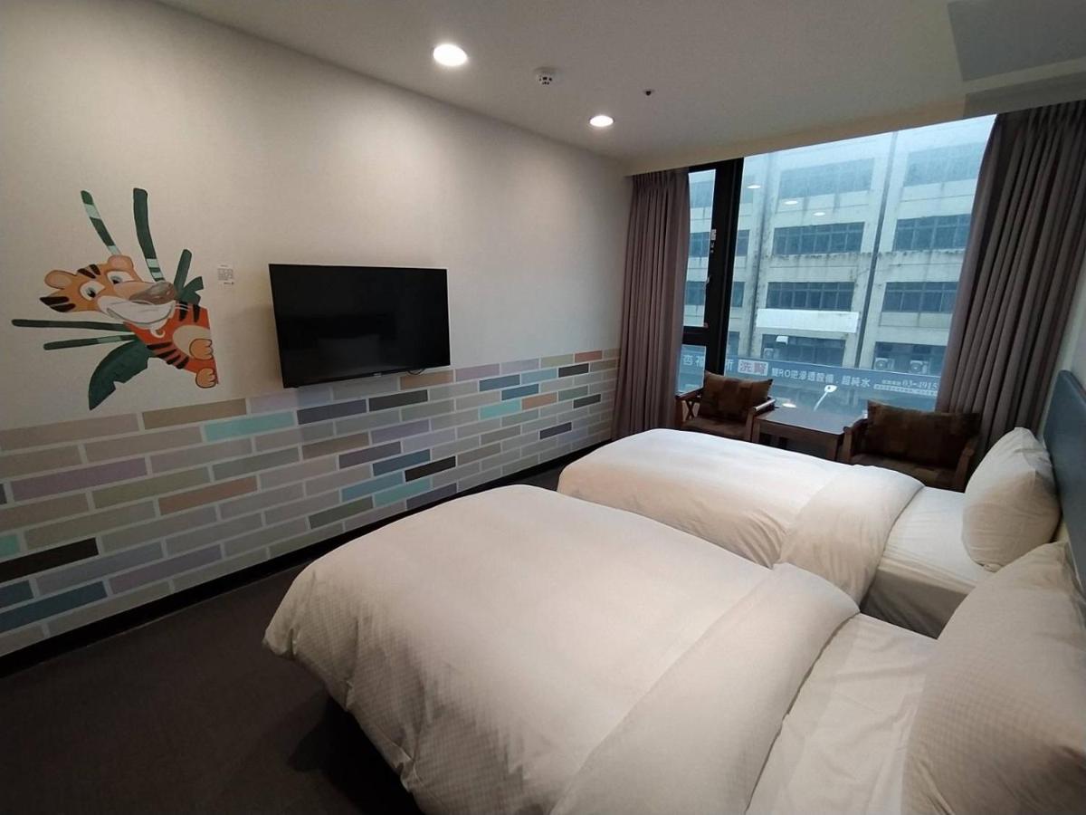 Pingzhen Hotel J Taoyuan מראה חיצוני תמונה