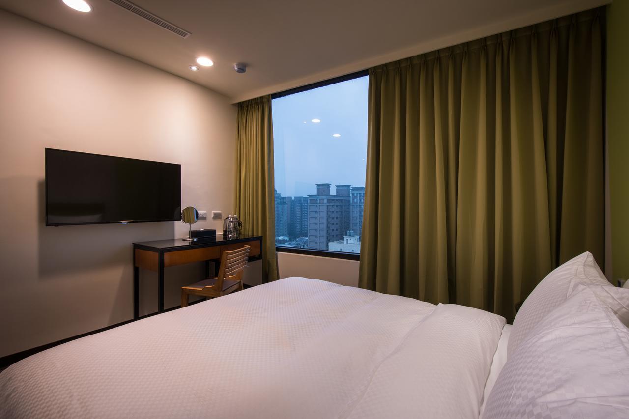 Pingzhen Hotel J Taoyuan מראה חיצוני תמונה